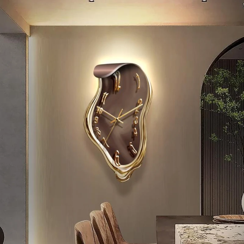 Luxury Watch House - Modern Luxury Wall Clock Unique Artistic