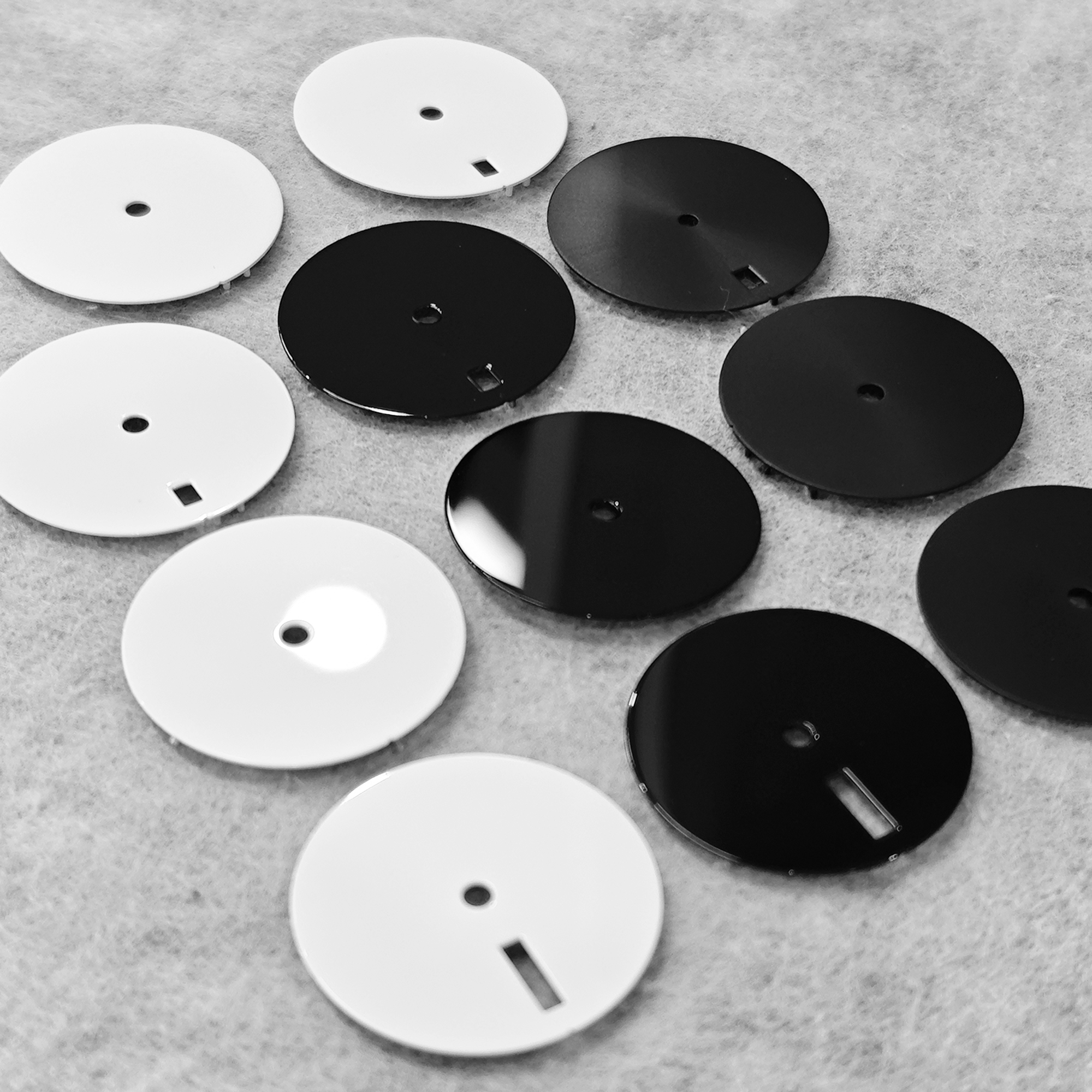 NH35 Dial Enamel/Matte Black a – Cloisonne Enamel Dial recenzja i cena