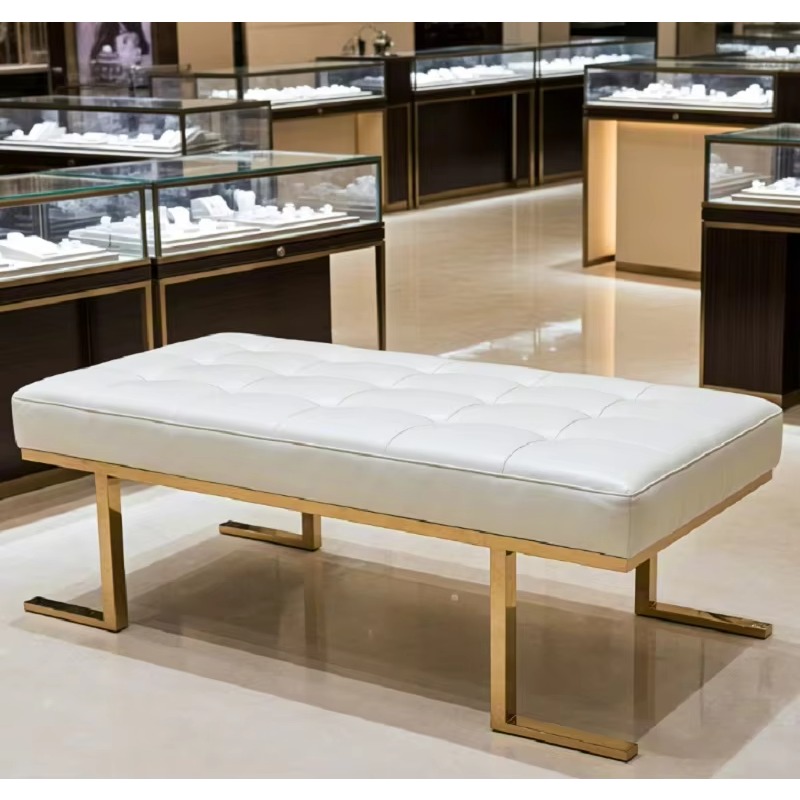 Handcrafted Button-Tufted Wait – Luxury Watch Boutique recenzja i cena