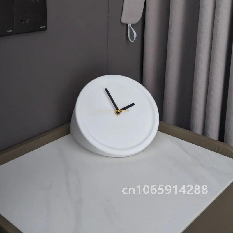 8 Inch Corner Wall Clocks Mini – Luxury Watch House recenzja i cena