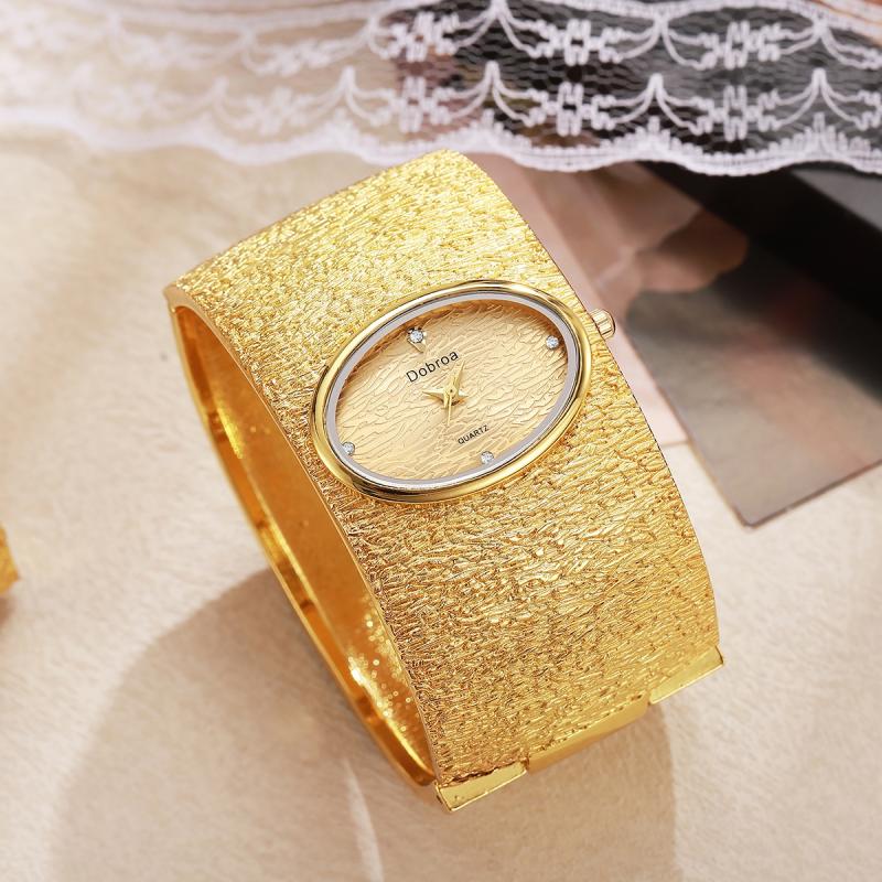 Foreign Trade Middle East Top  – Luxury Watch Trading recenzja i cena